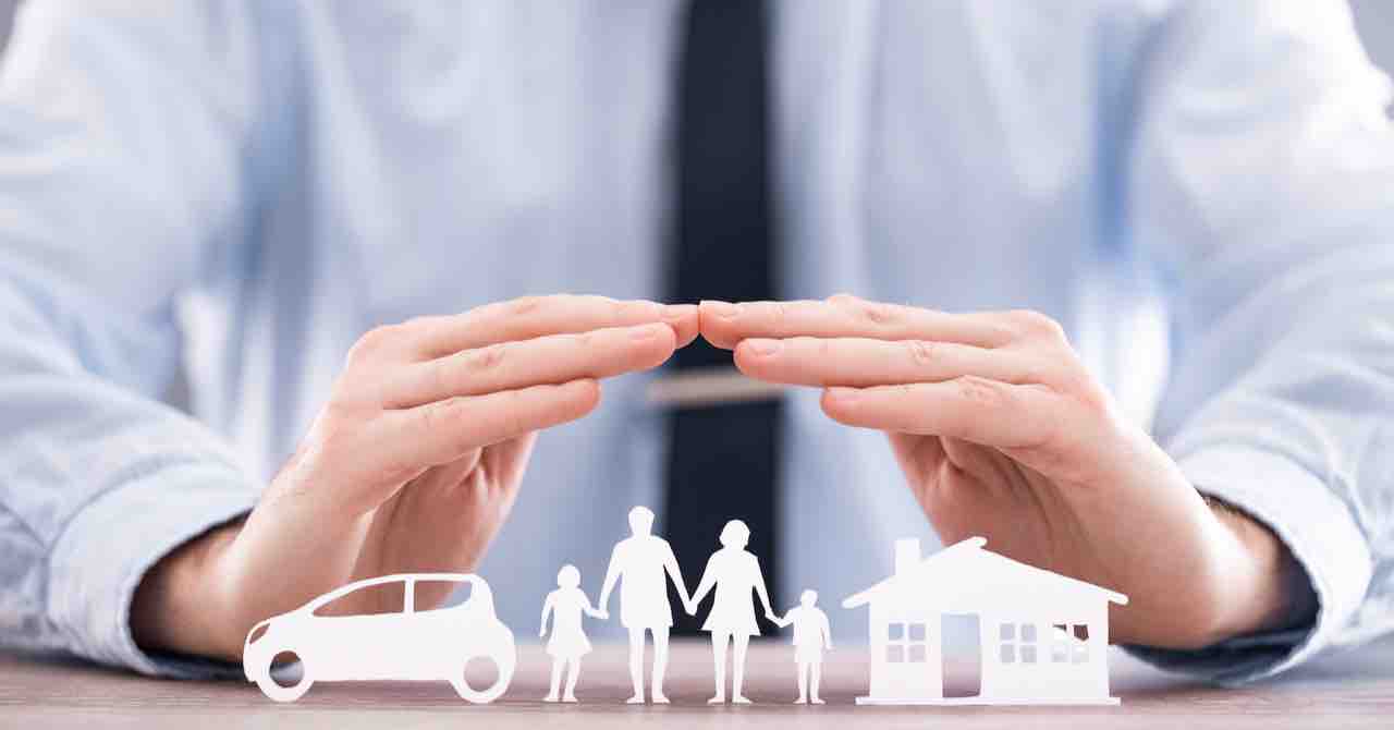 カーセンサーの会社概要