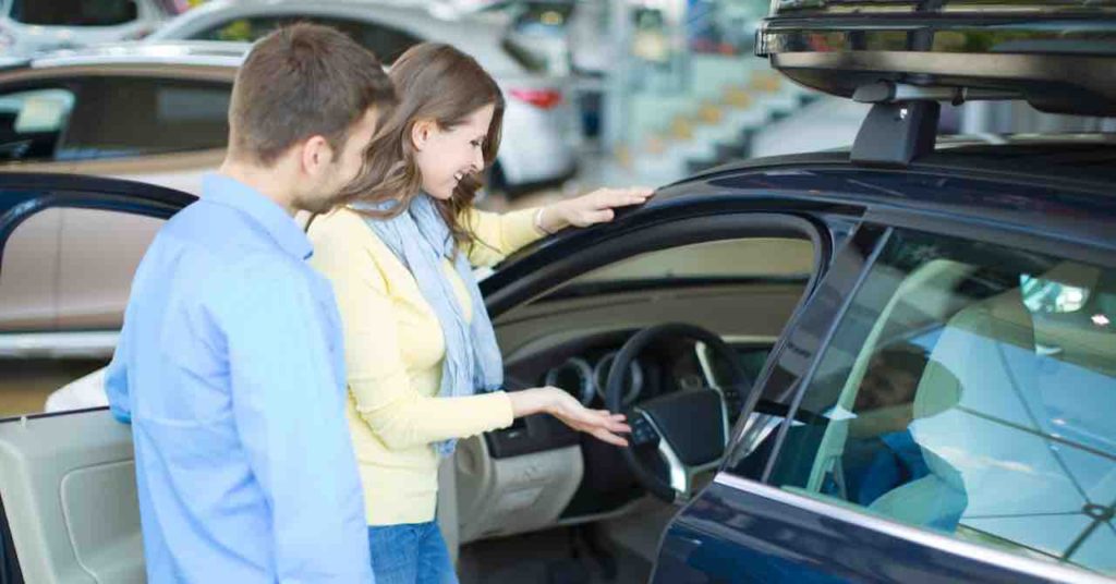 井上オート スタッフ対応が良い