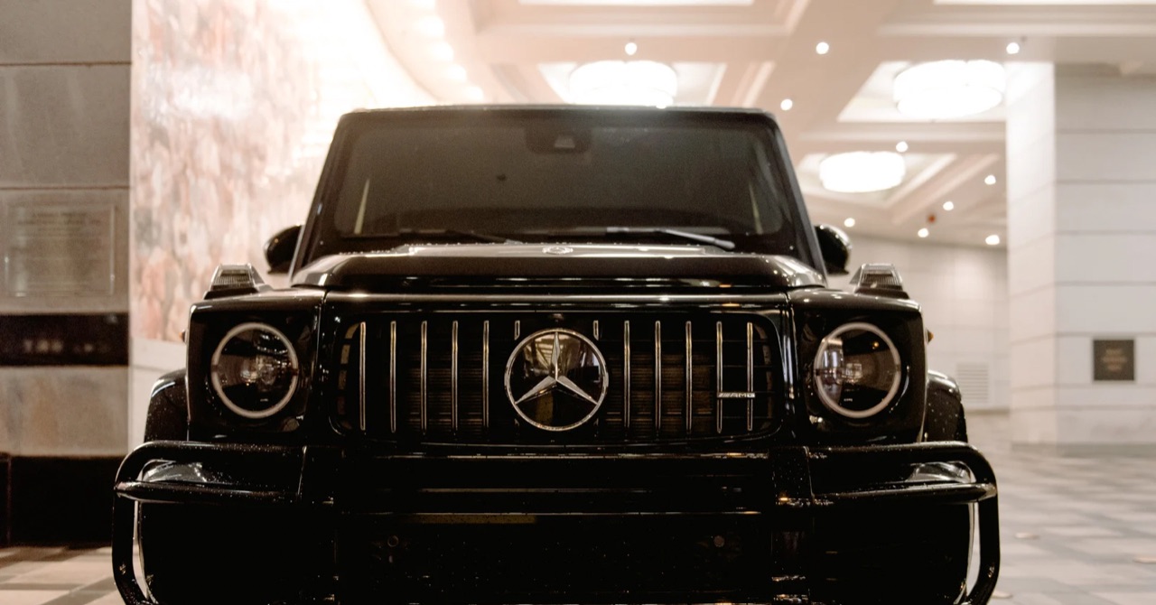 輸入中古車専門店リベラーラ