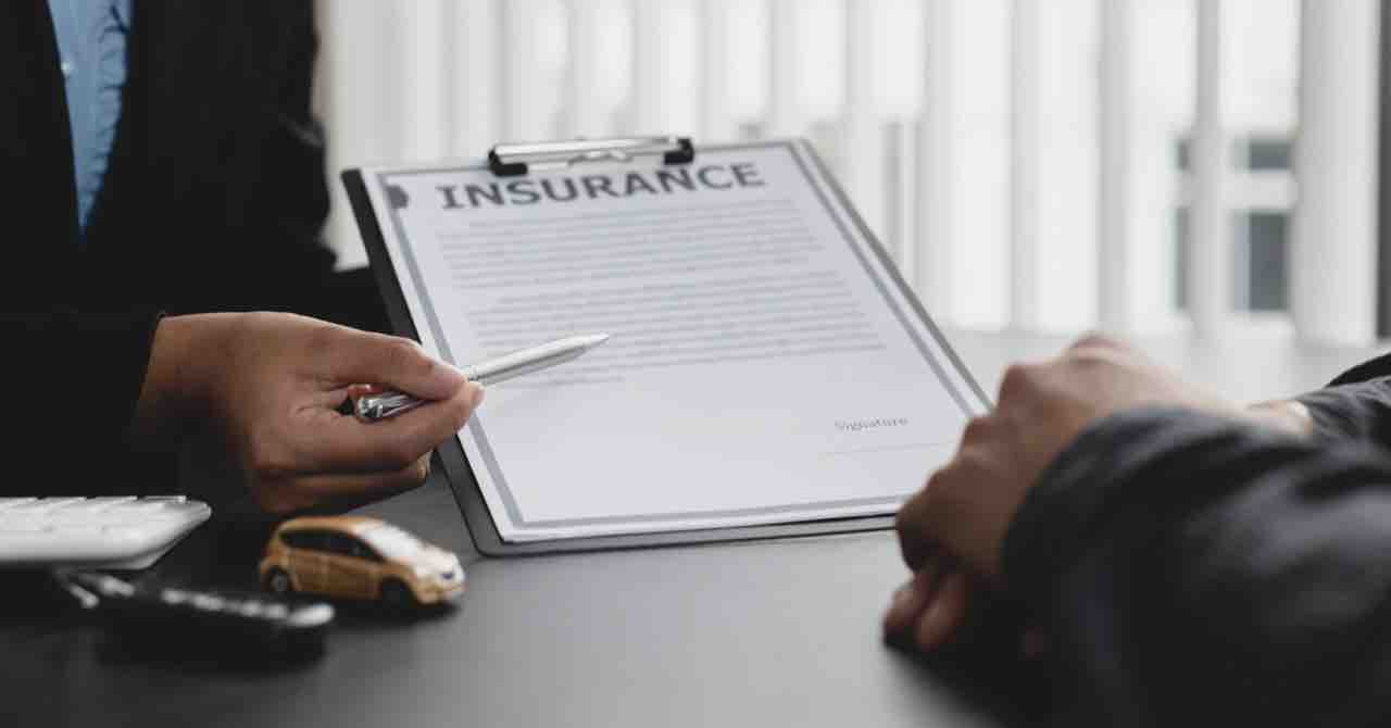 ガリーバー中古車高い理由