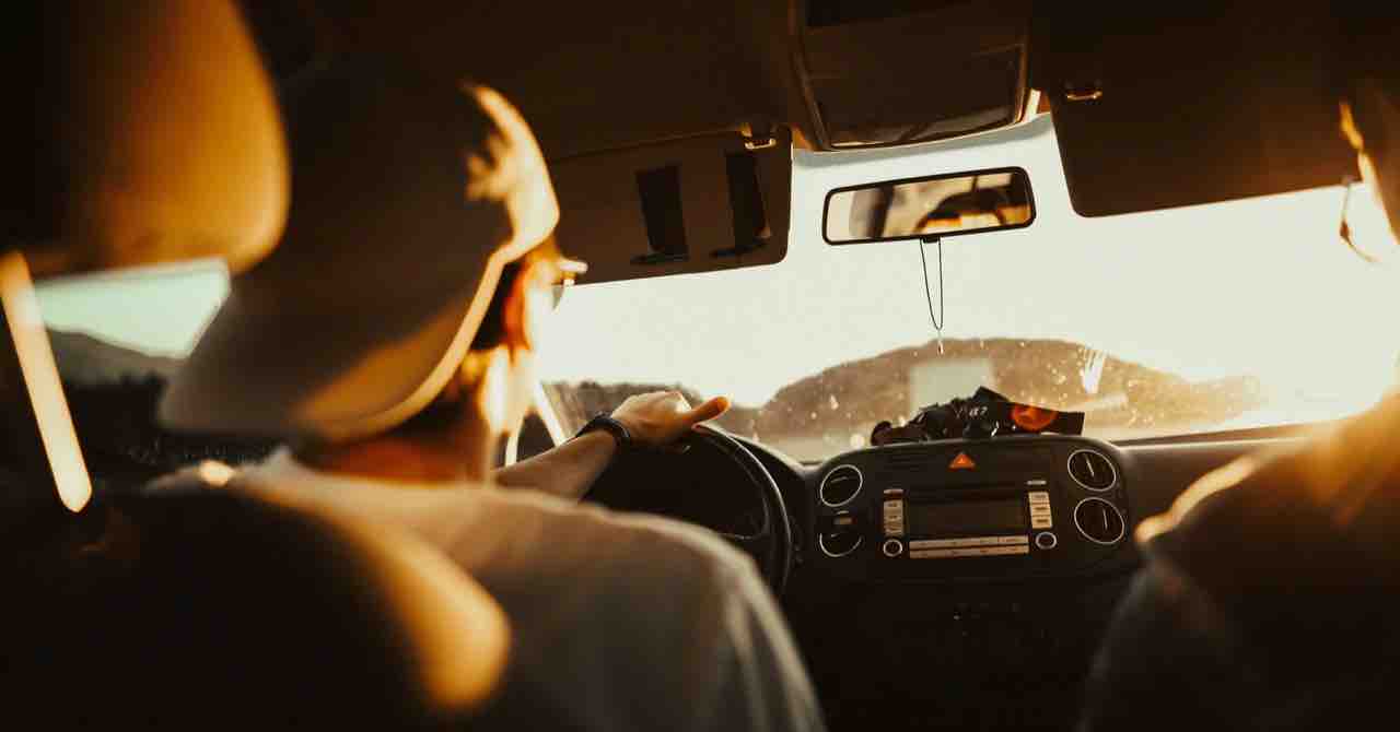 ガリバーとガリバーアウトレットの違い