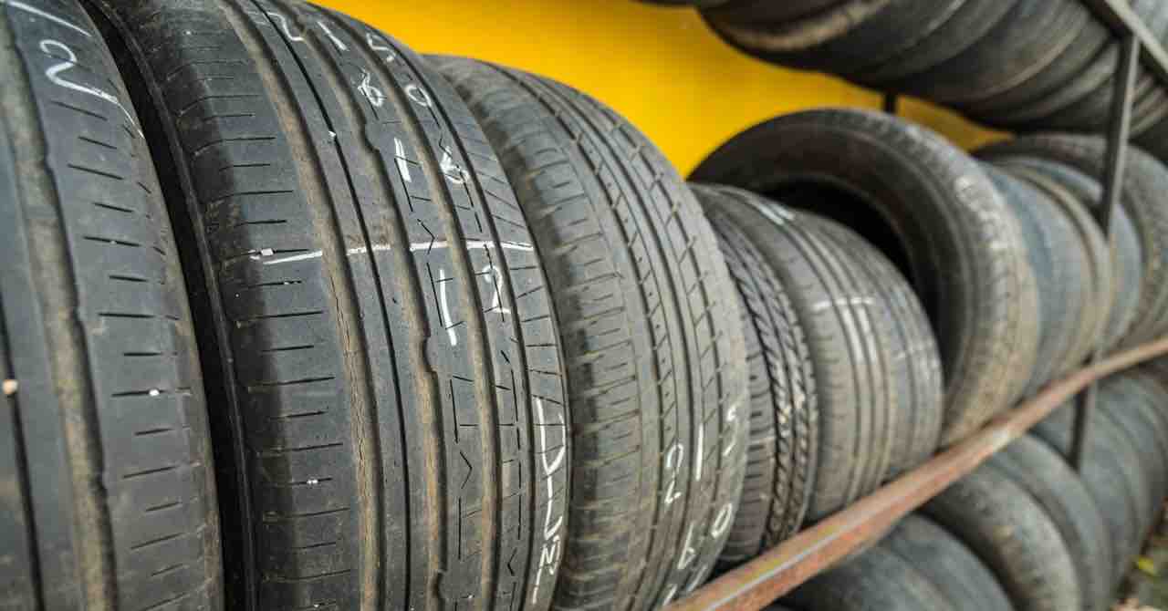 タイヤを高く売る方法