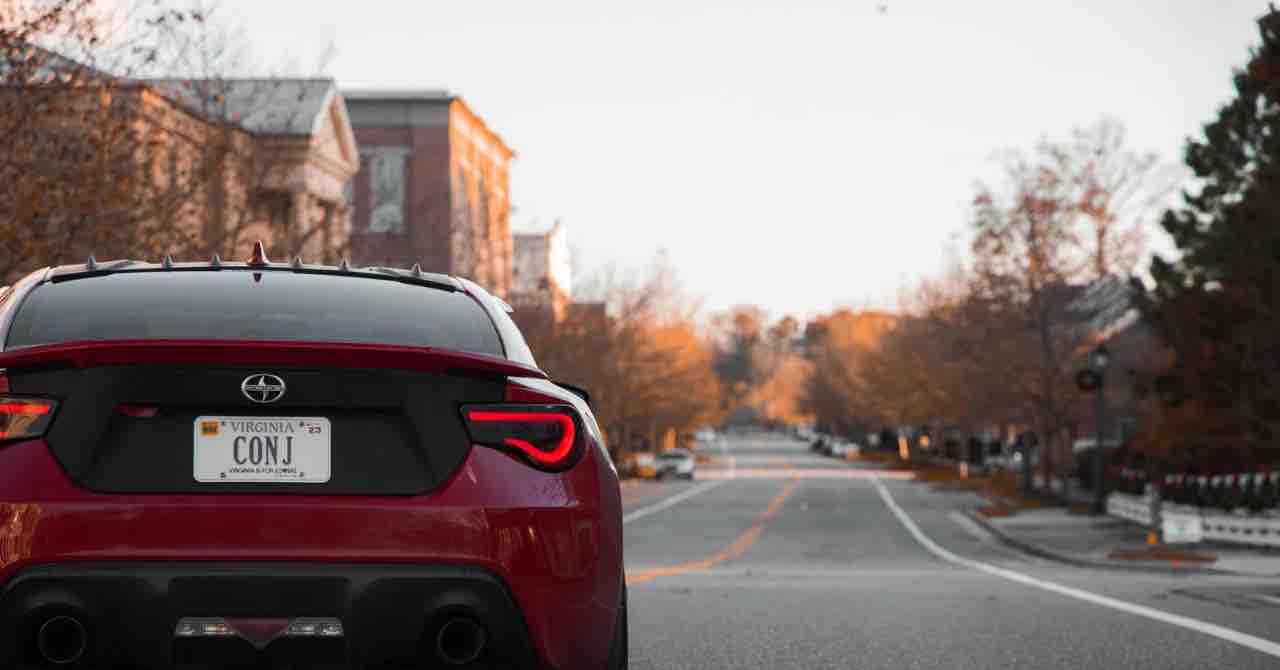 カーチスとビッグモーターの比較