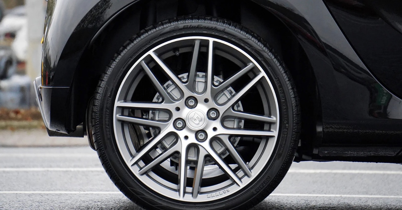 中古タイヤの相場