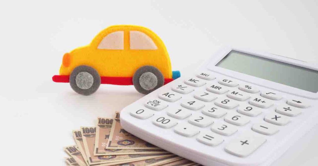 長い納期と中古車相場