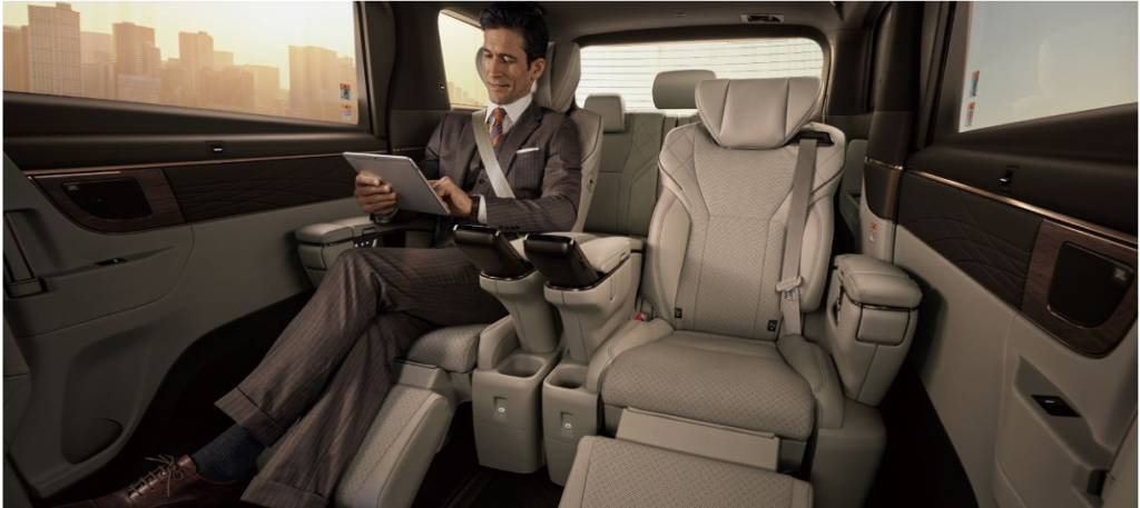 アルファードインテリア